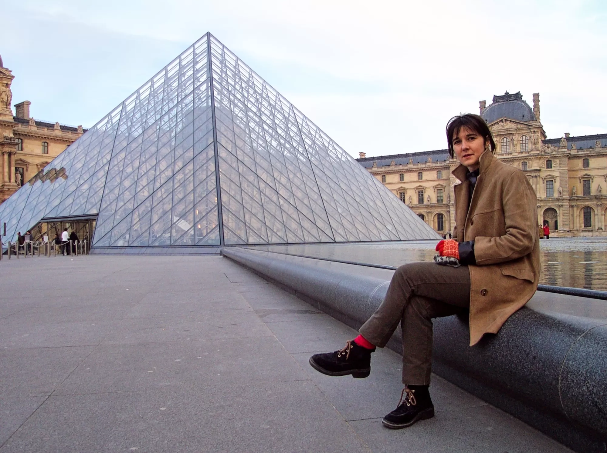 Céline Guichard & la Pyramide de Pei