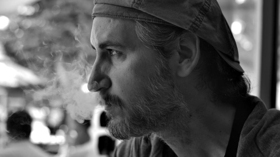 Portrait : Jorj Abou Mhaya en fumée