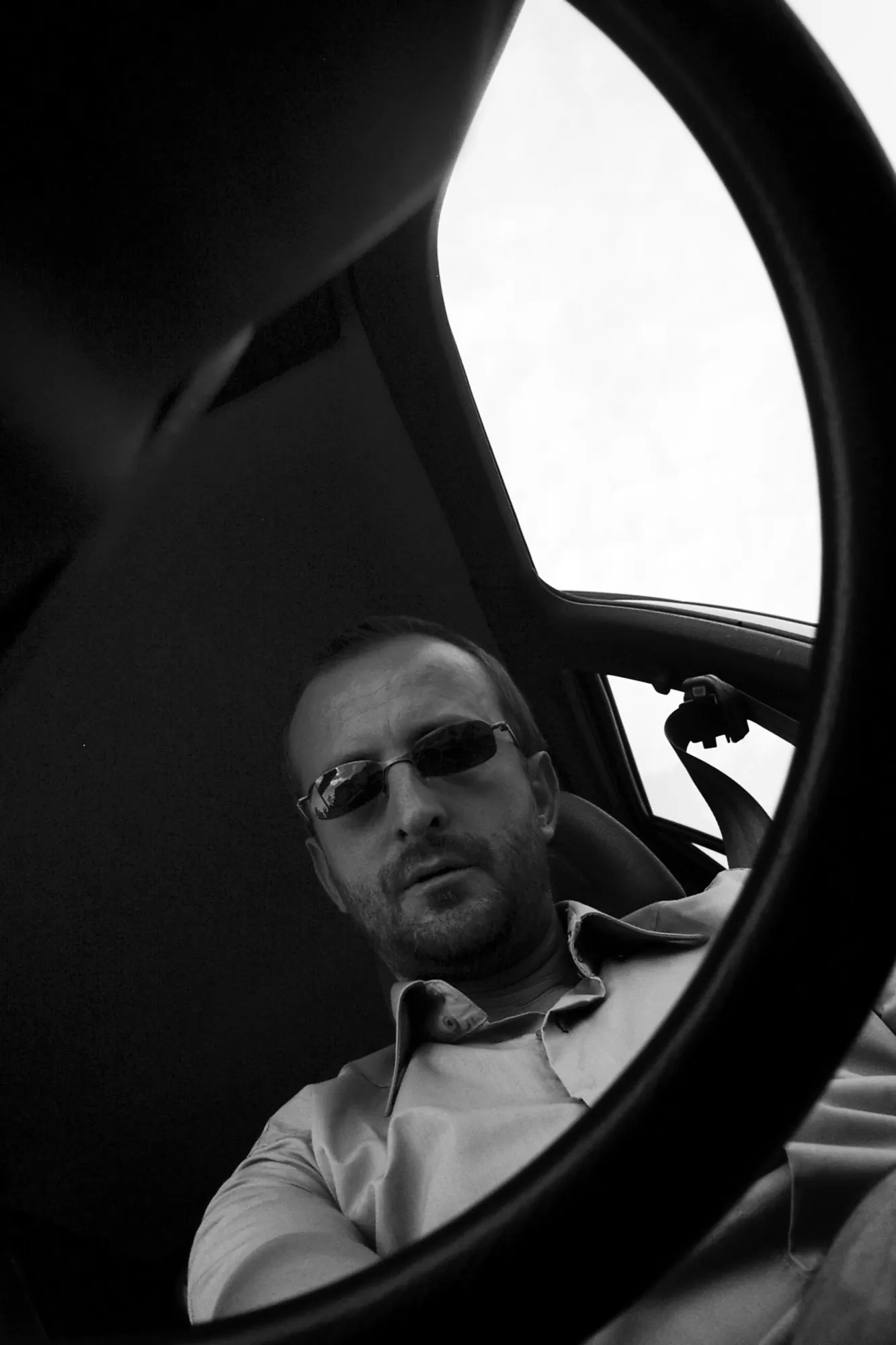 Autoportrait au volant
