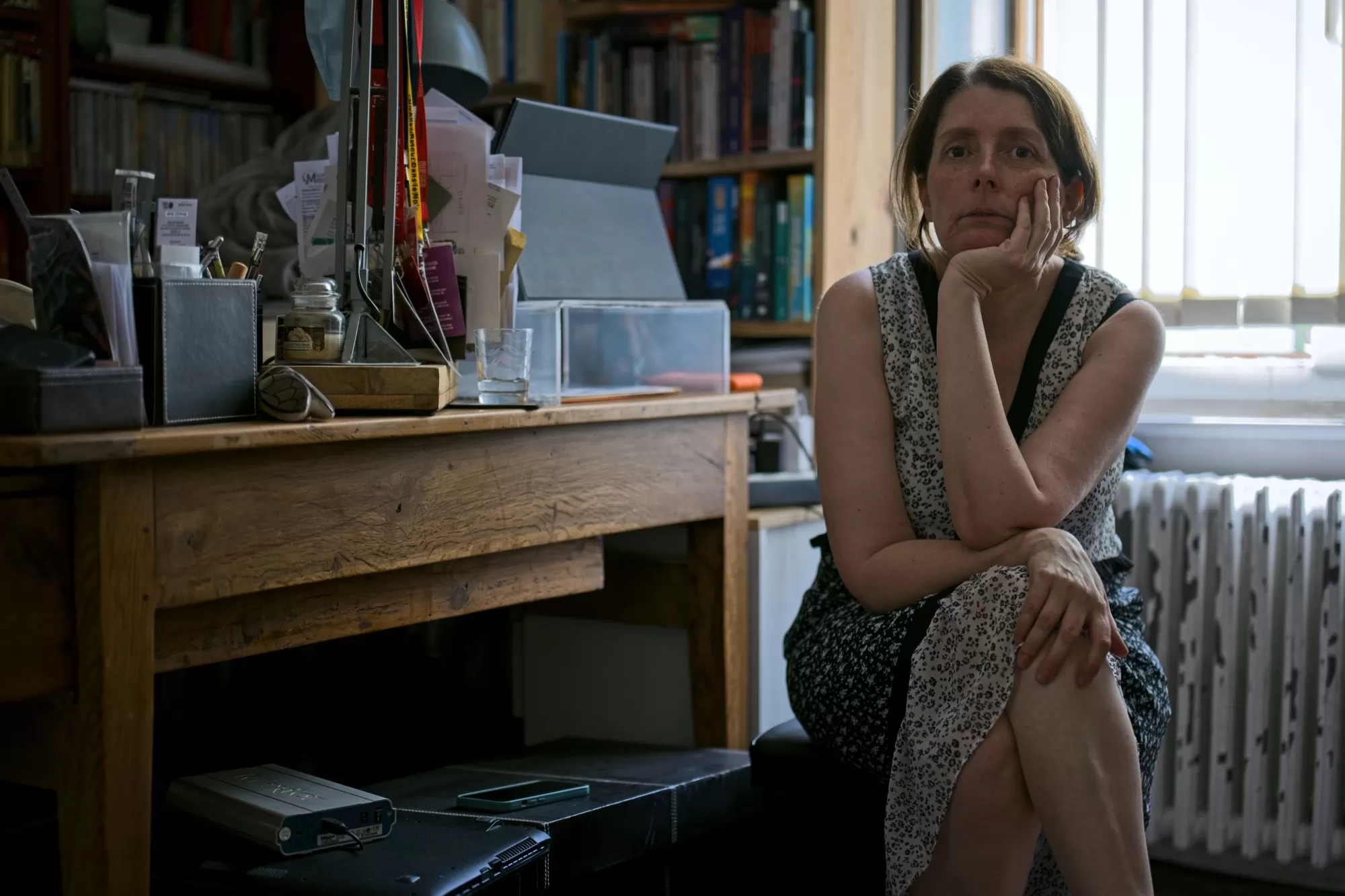 Natacha Levet dans son bureau